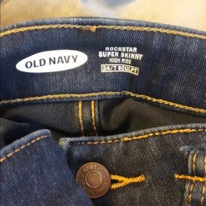 Old Navy 24/7 Sculpt Jeans